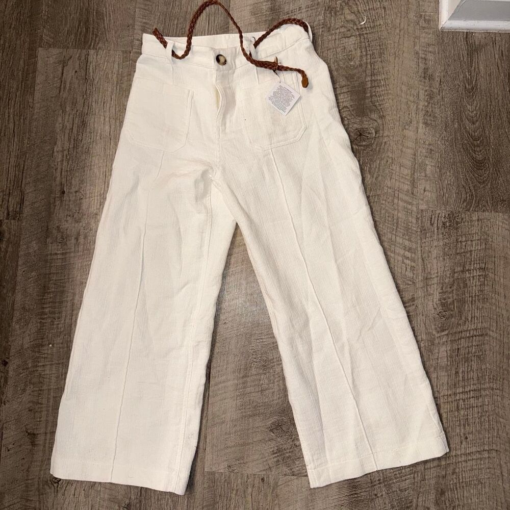 Zara white straight wide leg pants with a drop crotch & brown belt